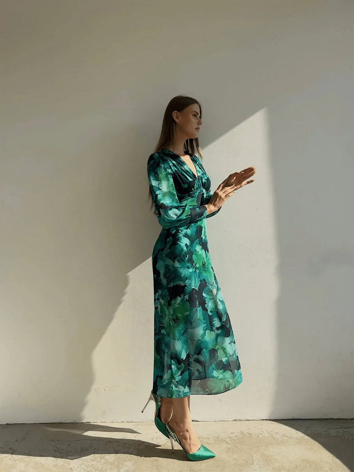 Posy | Floral V-Neck Midi Dress