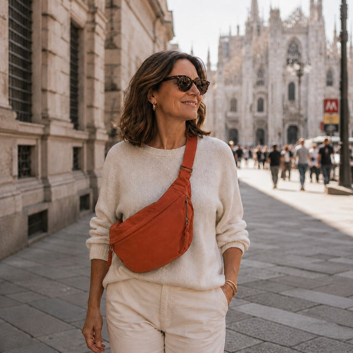 Gioia | Half-Moon Shoulder Bag
