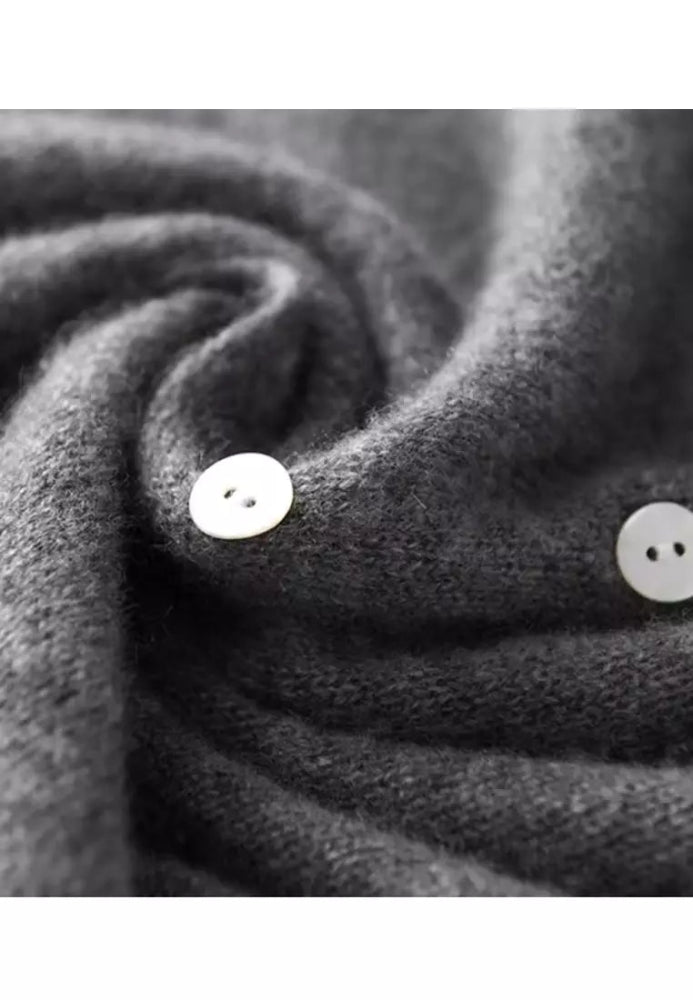 Zoie | Elegant and Cozy Sweater for Women